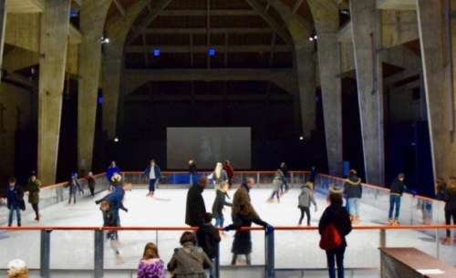 Patinoire couverte à la Saline