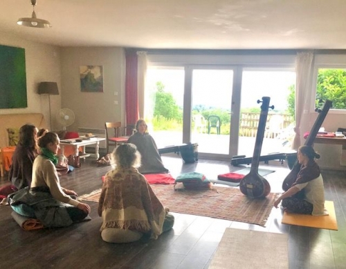 Stage de musique indienne