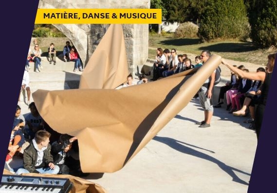 Papier.1 par La Cie En Lacets – Matière, danse & musique
