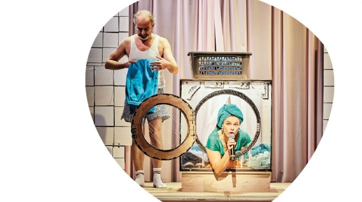 Derrière le hublot se cache parfois du linge