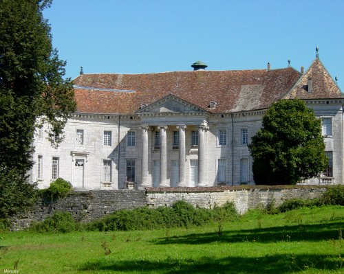 CHâTEAU DE MONCLEY